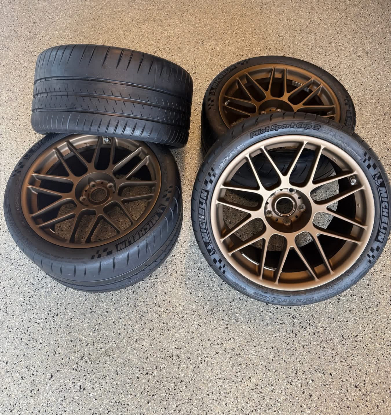 Camaro ZL1 1LE APEX ARC-8 Wheels Europe Camaro ZL1 1LE APEX ARC-8 Wheels Europe